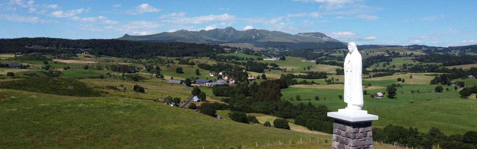 Location de la salle communale de Saint-Donat